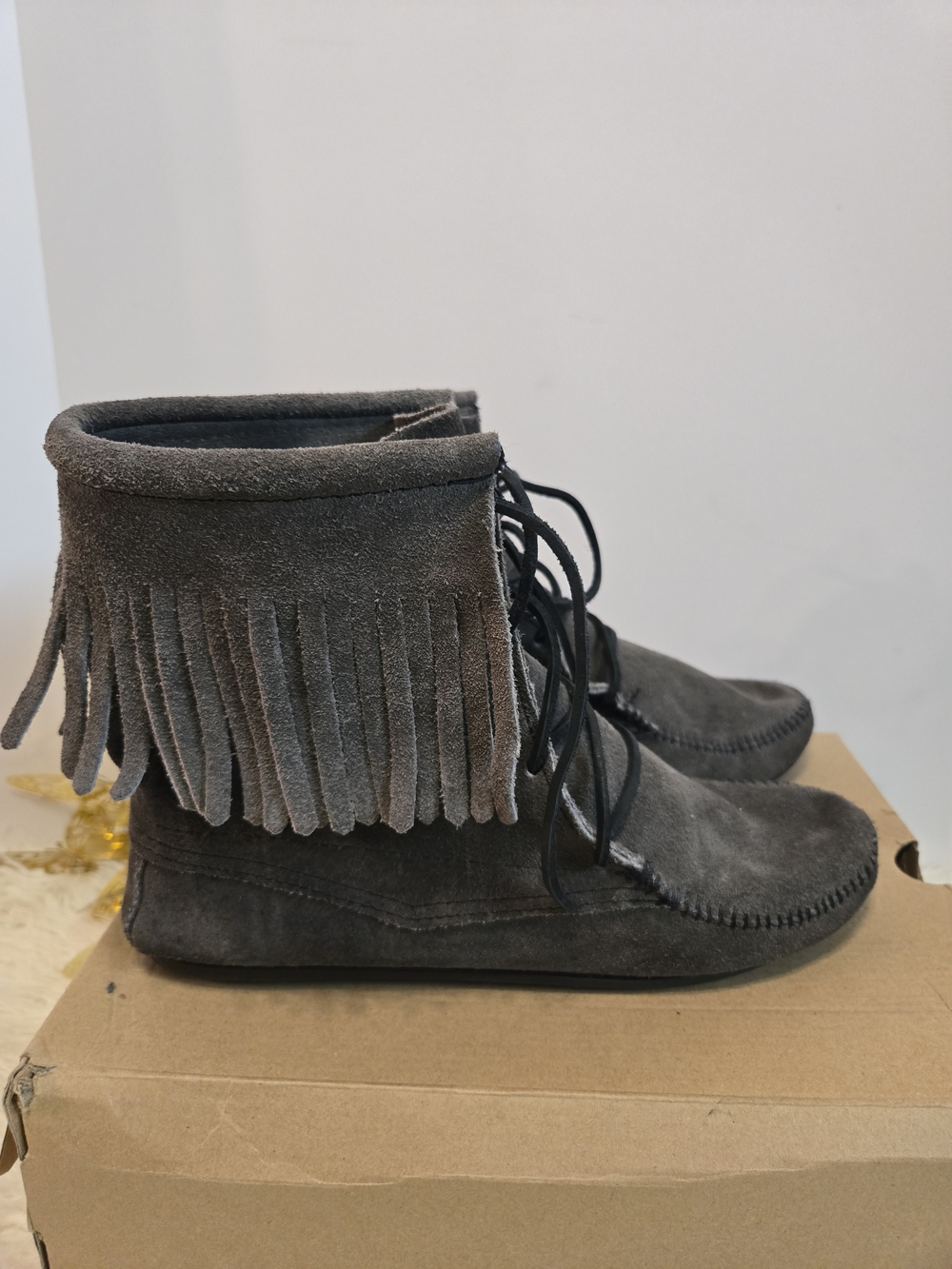 Minnetonka Gray Fringe Suede Ankle Boots